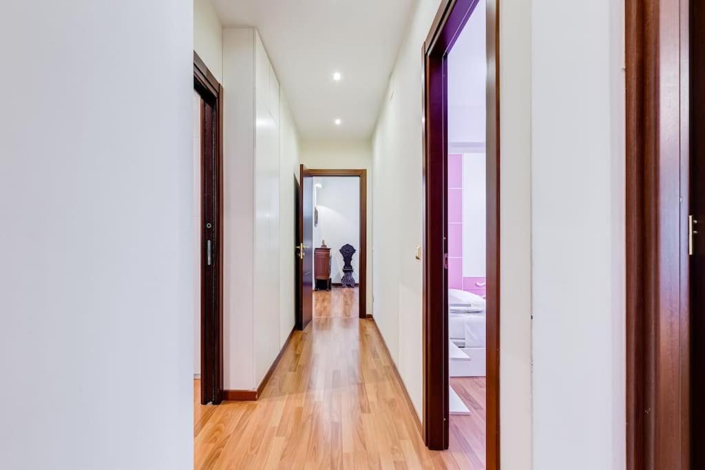 Exclusive Apartment In Eur Lake Roma Dış mekan fotoğraf