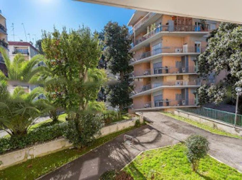 Exclusive Apartment In Eur Lake Roma Dış mekan fotoğraf