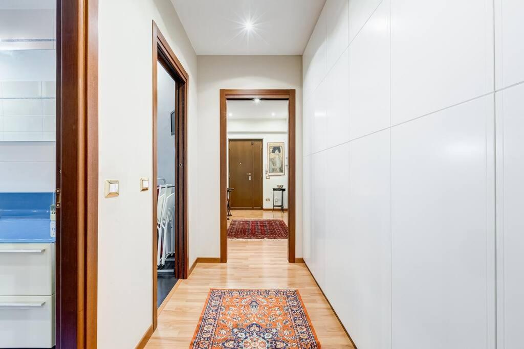 Exclusive Apartment In Eur Lake Roma Dış mekan fotoğraf